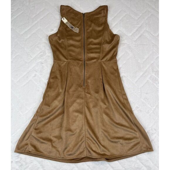 *NWT* Ya Los Angeles SVLS Women's (S) Dress Tan/Camel Faux Suede Knee Length - Picture 3 of 8